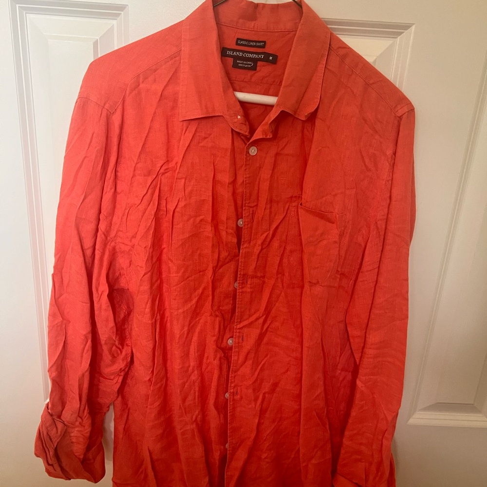 Like new Island company 100% linen shirt